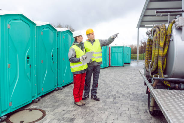 Best Standard Portable Toilet Rental  in Oakton, VA